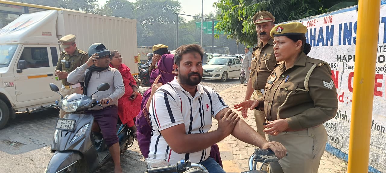 यातायात माह 2025