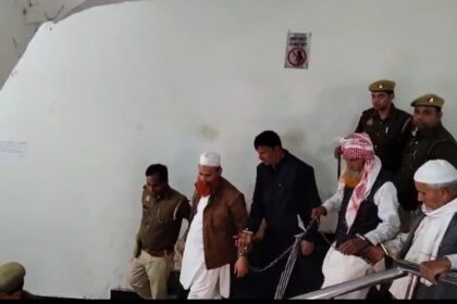 बुलंदशहर गौकशी केस में 25 दोषियों को 7 साल की सजा