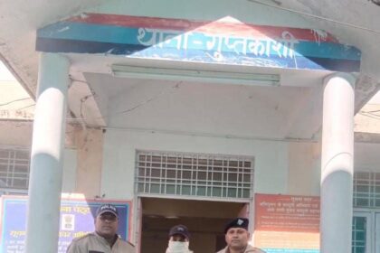 गुप्तकाशी पुलिस की बड़ी कार्रवाई: 28 हाफ सोलमेट व्हिस्की के साथ शराब तस्कर गिरफ्तार