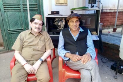 धर्मेन्द्र जी की यादें