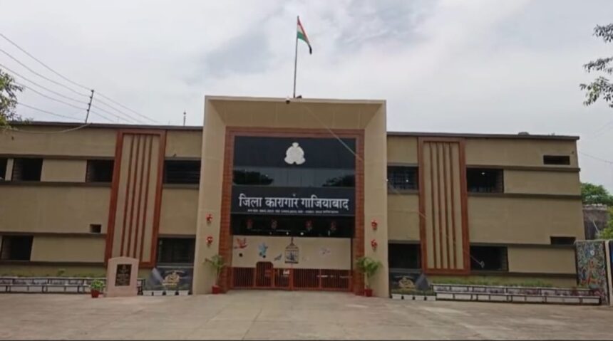 डासना जेल में शिक्षा की नई रोशनी