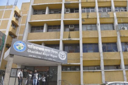 प्रताप विहार आरसीसी नाली विवाद,