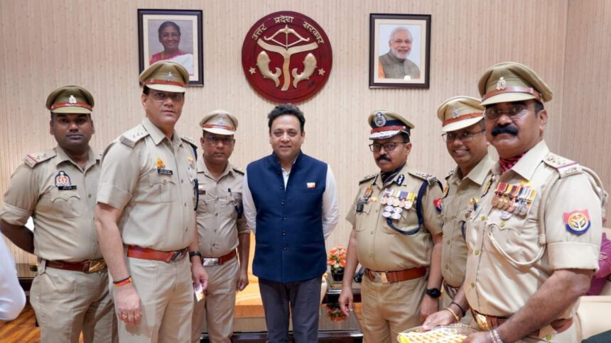 नशीली कफ सिरप तस्करी SIT योगी सरकार