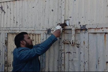 DM अतुल वत्स ने अस्पताल सीज किया हाथरस