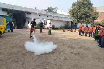 गाजियाबाद स्कूल अग्नि सुरक्षा अभियान