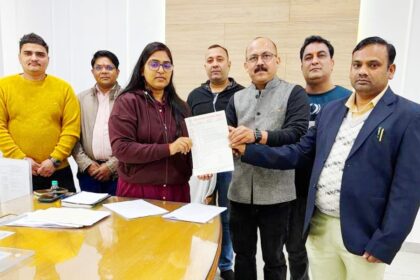 भारी स्कूल बैग गाजियाबाद