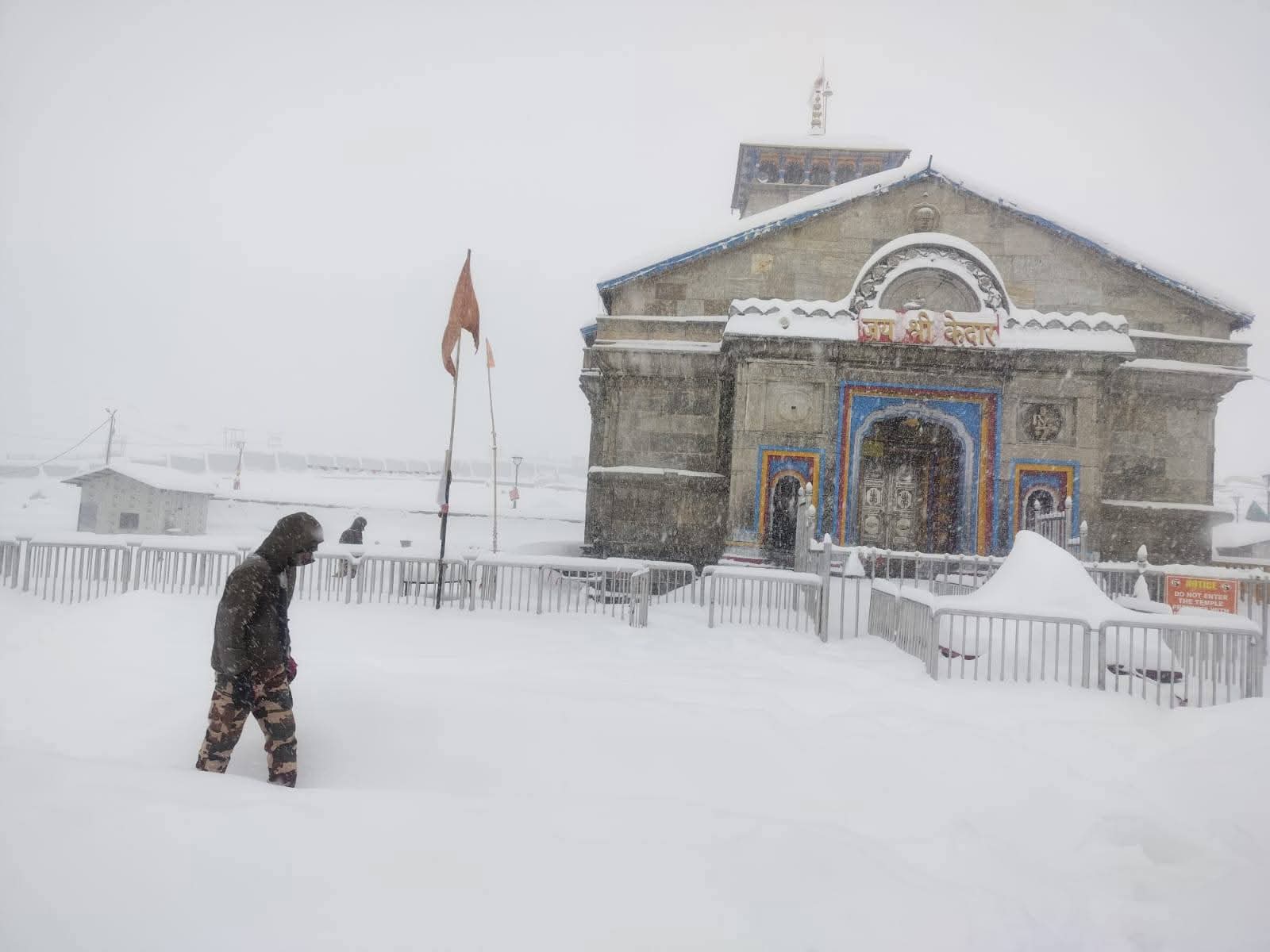 Kedarnath Snowfall
