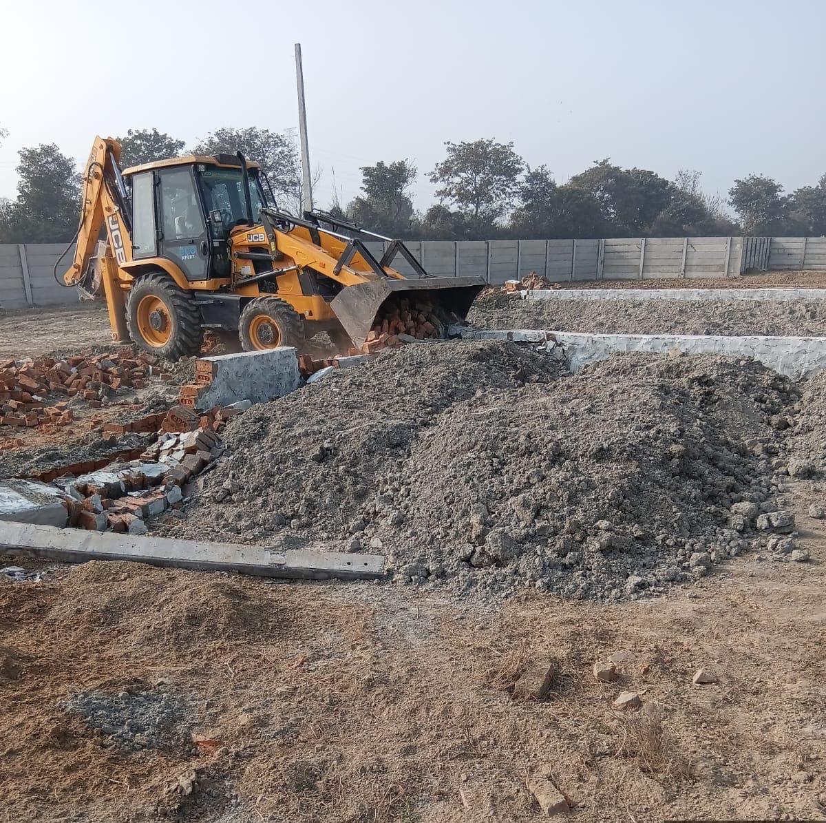 जोन-03 में अवैध निर्माण