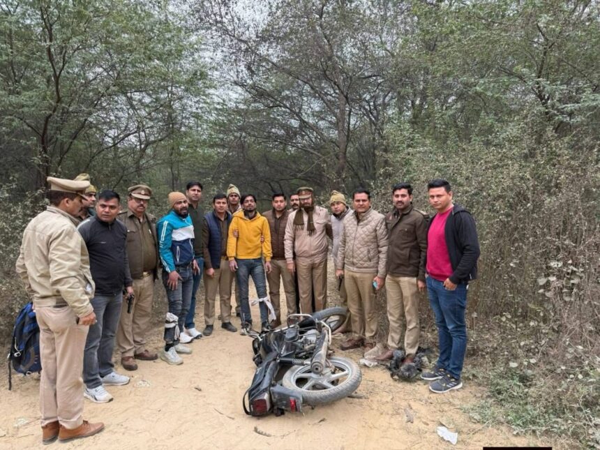 ग्रेटर नोएडा पुलिस मुठभेड़