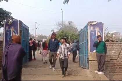 राया अंबेडकर प्रतिमा तोड़ी