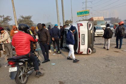 न्यायिक अधिकारी की कार दुर्घटना