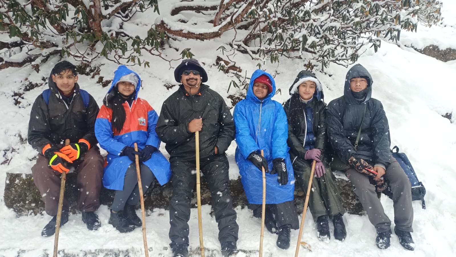 एडिफ़ाई स्कूल विंटर ट्रेक