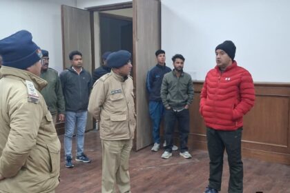 एसपी चमोली भराड़ीसैंण निरीक्षण