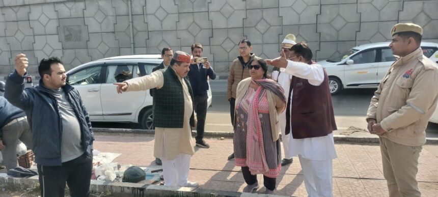 इंदिरापुरम ग्रीन बेल्ट अवैध कब्जा