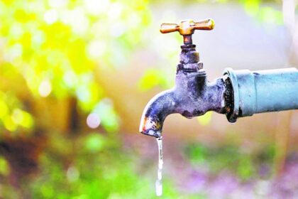 गाजियाबाद मवई वार्ड 58 में तीन दिन से बंद जल पंप