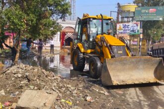 नालों की सफाई बनी बड़ी समस्या