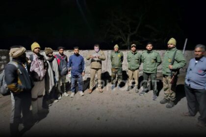 राजाजी नेशनल पार्क के कोर एरिया में फंसे 5 युवक सुरक्षित रेस्क्यू, नीलकंठ से लौटते समय भटके