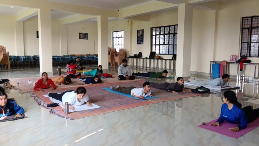 योग प्रशिक्षण शिविर समापन कोटद्वार