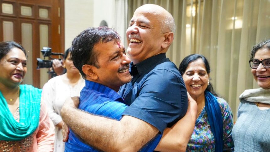 एक्साइज केस में केजरीवाल-सिसोदिया बरी