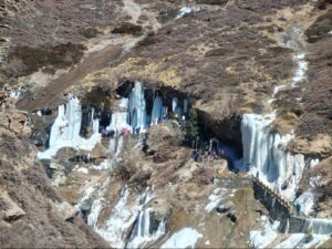 टिम्मरसैंण महादेव बर्फ शिवलिंग