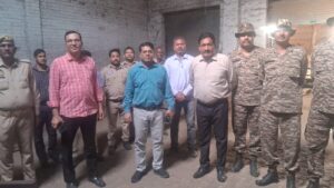 गाजियाबाद में पॉलिथीन पर छापा