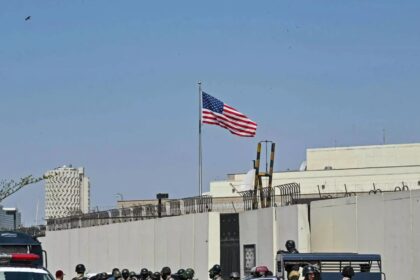 लाहौर में अमेरिकी कॉन्सुलेट पर हिंसक हमला