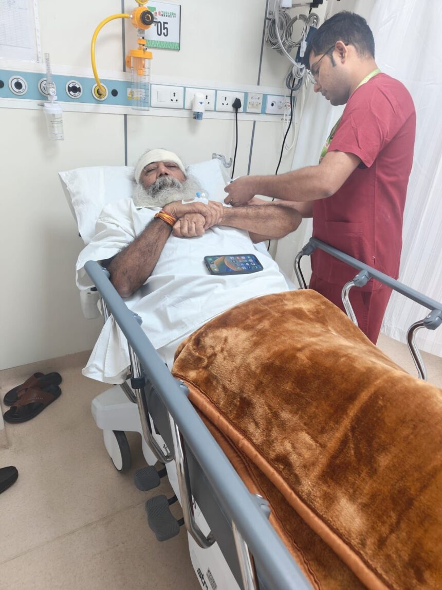 आचार्य प्रमोद कृष्णम घायल