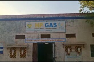 लोनी गैस सिलेंडर चोरी