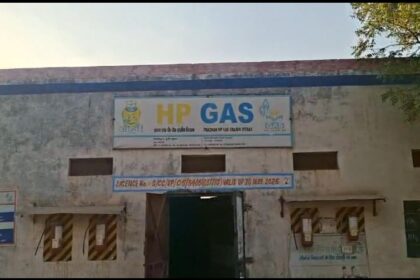 लोनी गैस सिलेंडर चोरी