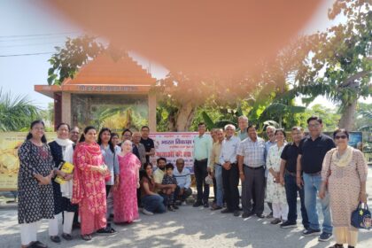 भारत विकास परिषद आई-पैक्स शाखा ने गाज़ीपुर गौशाला में की गौ सेवा