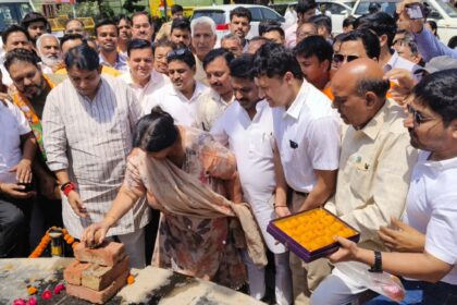 प्रताप विहार में सौंदर्यकरण कार्य का शिलान्यास