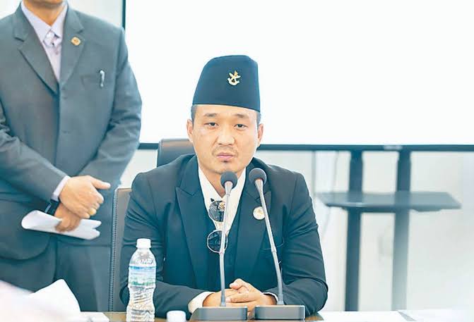 गृह मंत्री सुधन गुरुंग ने दिया इस्तीफा