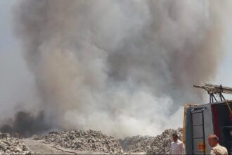 इंदिरापुरम झुग्गी आग,