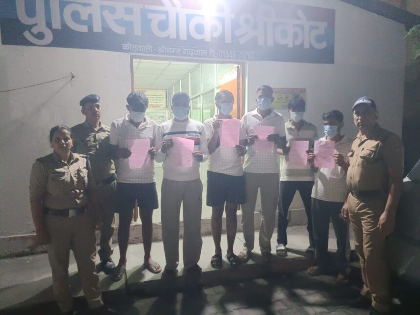 चार धाम यात्रा में शराब पार्टी पर कार्रवाई