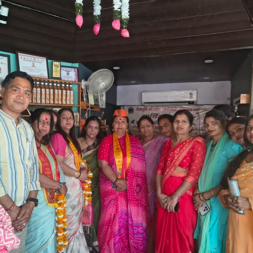 टिहरी में भाजपा महिला मोर्चा का शक्ति प्रदर्शन