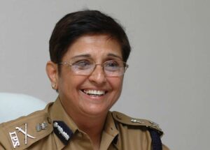 दिल्ली जिमखाना क्लब खाली करने के आदेश पर भावुक हुईं किरण बेदी