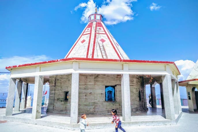 चंद्रबदनी मंदिर