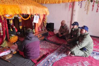 लोकपाल लक्ष्मण मंदिर के कपाट खुले