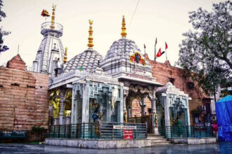 गाजियाबाद का प्रसिद्ध दूधेश्वरनाथ महादेव मंदिर, जानिए इतिहास और मान्यताएं