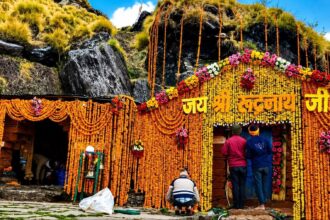 रुद्रनाथ धाम के कपाट खुले, हिमालय गूंजा हर-हर महादेव के जयकारों से